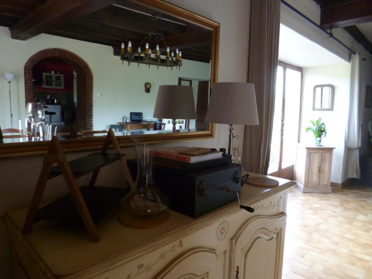 Oulches Le Moulin De Cors B&B 외부 사진