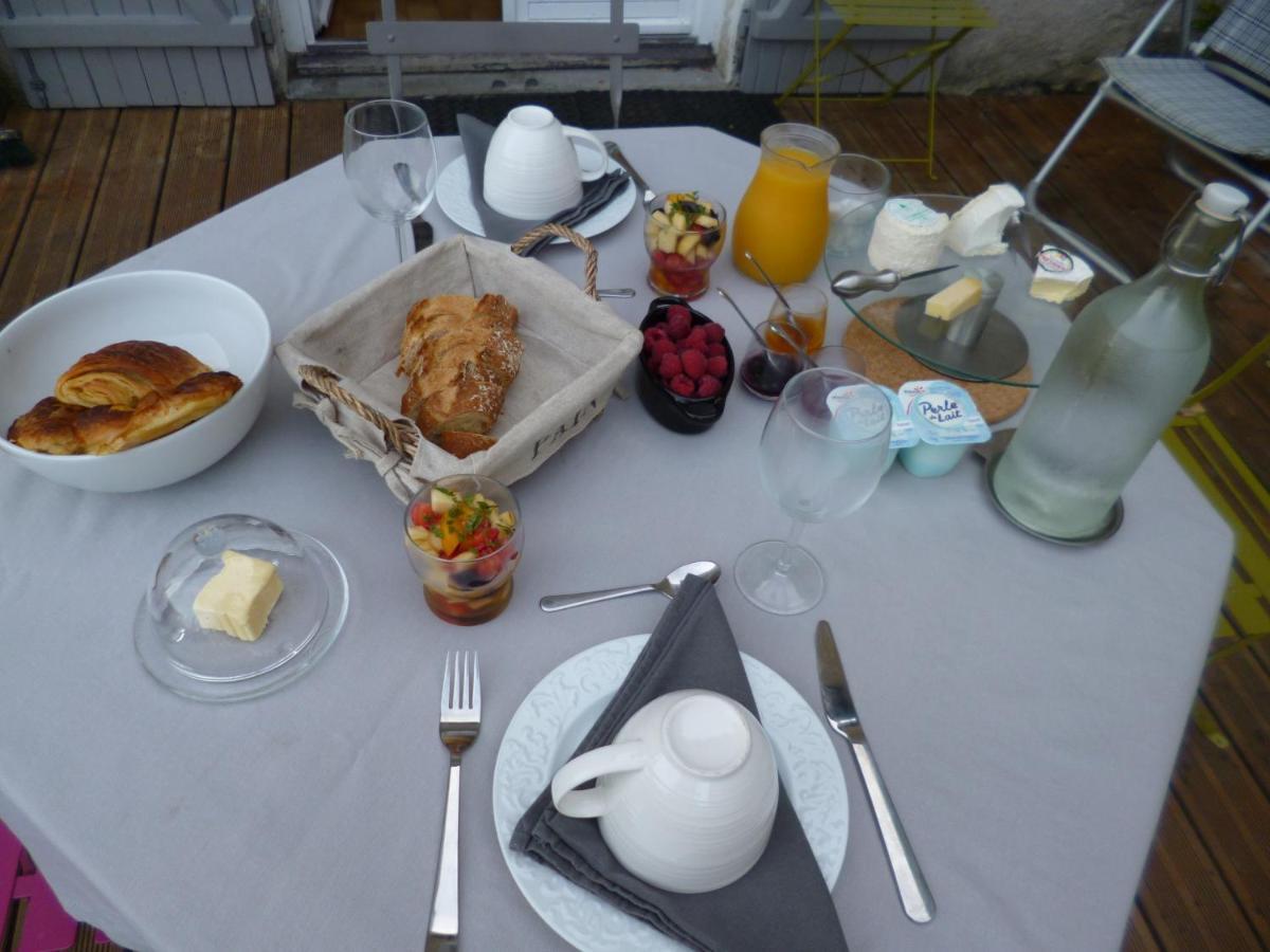 Oulches Le Moulin De Cors B&B 외부 사진
