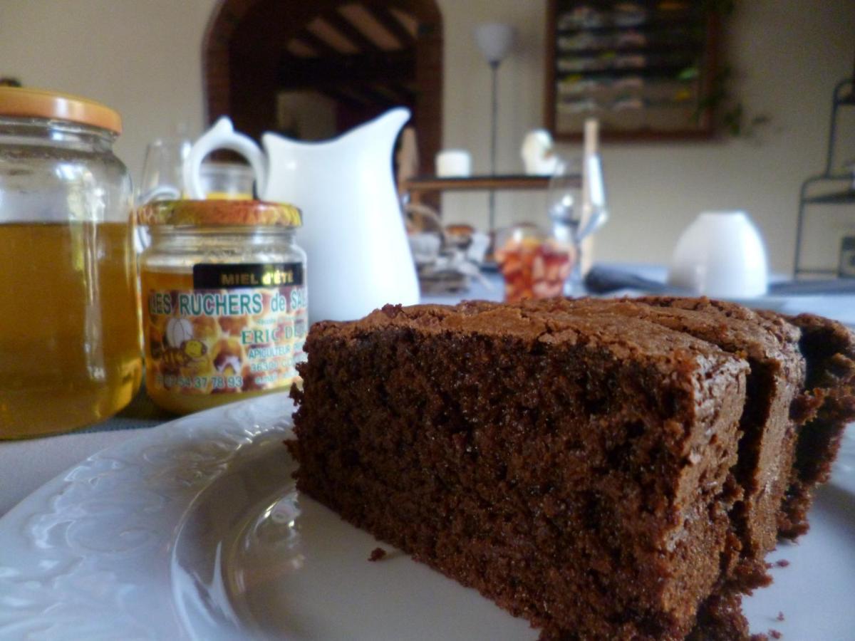 Oulches Le Moulin De Cors B&B 외부 사진